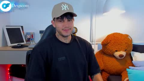 JULIAN online show from 02.17.25