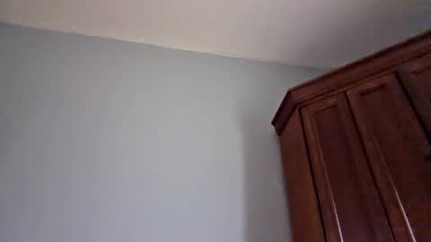 dhuiz2202 online show from 11.20.25