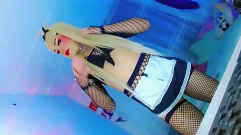 Snapshot of diamond_hott1 chatting on 02.27.25 AmayaGirl online show from 02.27.25