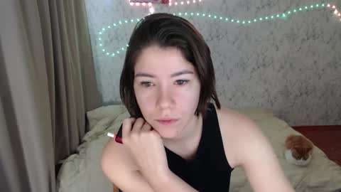 Snapshot of diamond_is chatting on 10.28.25 diamond is online show from 10.28.25