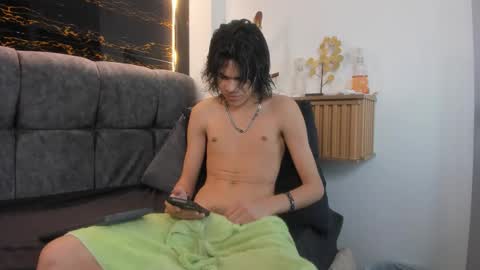 diamond_twink online show from 03.21.26