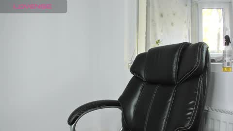 diamondkay_ online show from 10.21.25