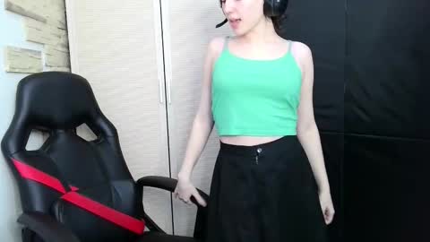 diana_back3 online show from 11.17.25