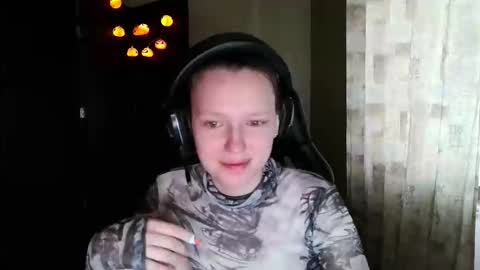 diana_back3 online show from 12.14.25