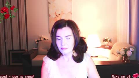 Diana DeLua online show from 11.23.25