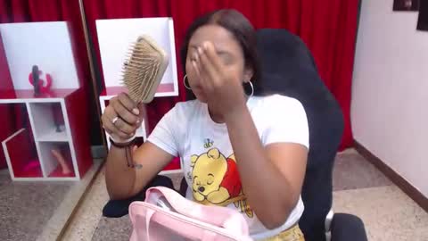 Diana Reine online show from 09.12.25