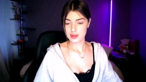 DIANA  online show from 03.25.26