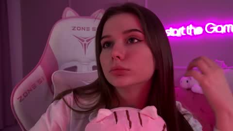 Diana online show from 02.22.25