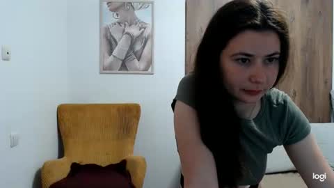 Snapshot of dianasmiey7 chatting on 05.29.26 dianasmiey7 online show from 05.29.26