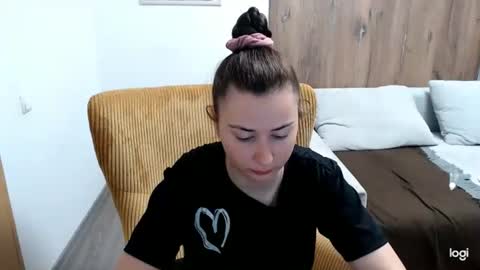 Snapshot of dianasmiey7 chatting on 06.10.26 dianasmiey7 online show from 06.10.26