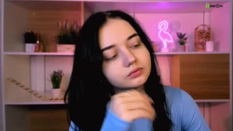 Snapshot of diara_ti chatting on 12.14.25 diara ti online show from 12.14.25