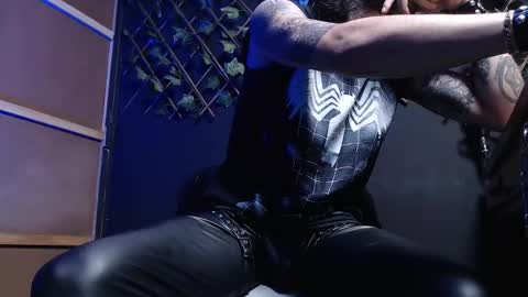 DICAPRIO online show from 11.29.25