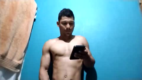 Snapshot of dick774369 chatting on 05.21.26 dick774369 online show from 05.21.26