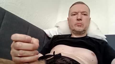Snapshot of dick__18 chatting on 05.17.26 Antonio online show from 05.17.26