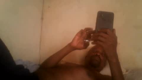 Snapshot of dickdaxxx chatting on 01.18.25 dickdaxxx online show from 01.18.25