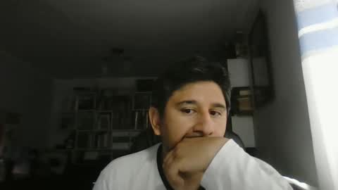 Snapshot of dickeduardo chatting on 12.15.24 dickeduardo online show from 12.15.24