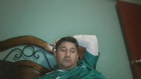 Snapshot of dickeduardo chatting on 09.12.25 dickeduardo online show from 09.12.25