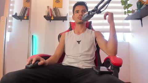 Diego lat online show from 10.24.25