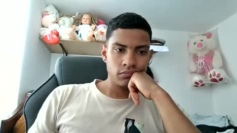 Snapshot of diegoafp chatting on 06.22.26 diegoafp online show from 06.22.26