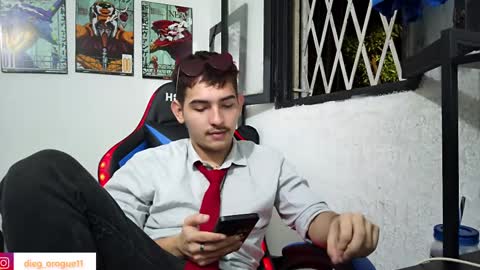 Snapshot of diegorogue_ chatting on 02.16.25 Diego rogue online show from 02.16.25