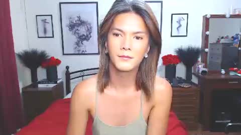 Dennesse online show from 12.03.25