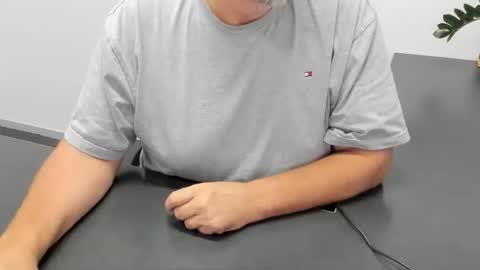 Diesel online show from 12.14.25