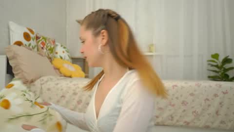 Sophie online show from 04.19.26