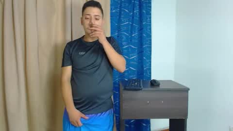 Snapshot of diiego_xxx chatting on 03.12.25 diiego_xxx online show from 03.12.25