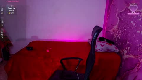 diiosa_latina online show from 06.04.26