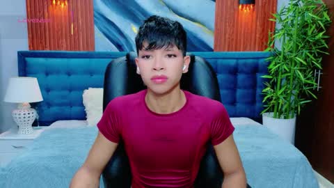 Snapshot of dilan_911 chatting on 05.19.26 DILAN online show from 05.19.26