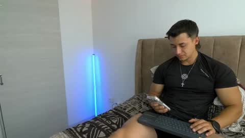 Snapshot of dilan_coy chatting on 05.12.26 Dilan Coy online show from 05.12.26