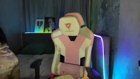 DilaraBradbury online show from 12.05.24