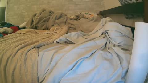 Snapshot of dildobandit213 chatting on 12.25.24 dildobandit online show from 12.25.24