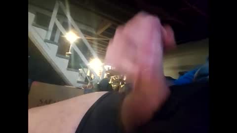 Snapshot of dilf_watchme chatting on 12.04.24 Mr. Dilf online show from 12.04.24