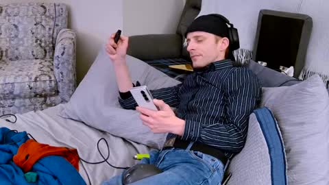 Dilldough405 online show from 02.22.25