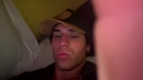 Snapshot of dimepiecebottom chatting on 12.23.24 dimepiecebottom online show from 12.23.24