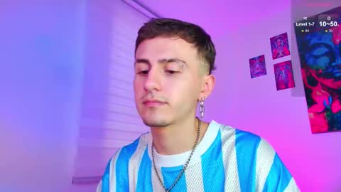 Julian Independent Model online show from 03.19.26