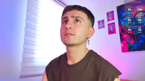 Julian Independent Model online show from 03.20.26