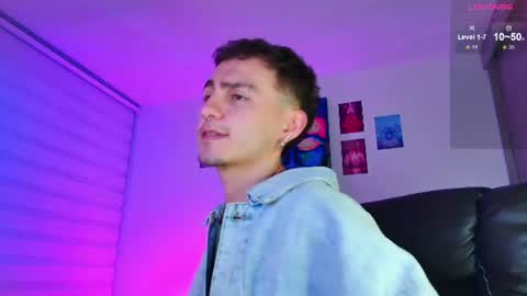 Julian Independent Model online show from 07.29.26