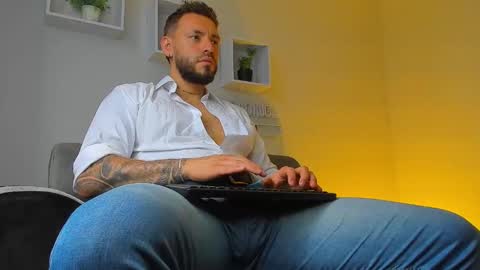 Angel Dimitri online show from 09.25.25