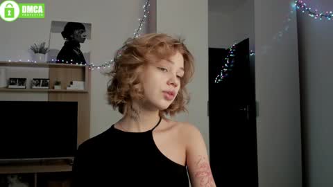 Dina online show from 12.23.24