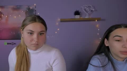 dina_bloom online show from 12.17.25