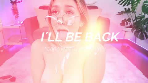 Snapshot of dina_ride chatting on 12.11.24 online show from 12.11.24