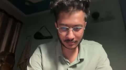 Snapshot of dinchain chatting on 04.14.26 Dinchain online show from 04.14.26