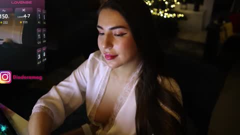 Diodora Magenta online show from 12.14.25