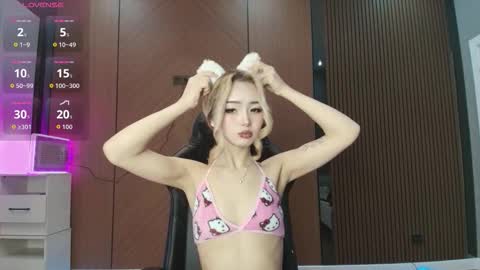 Reina online show from 03.02.26