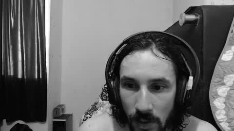 Henry online show from 04.12.26