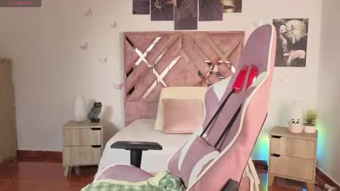 Snapshot of diosa_afrodita24 chatting on 06.05.26 DIOSA AFRODITA 24 NEW VIDEOS HERE LOVES online show from 06.05.26