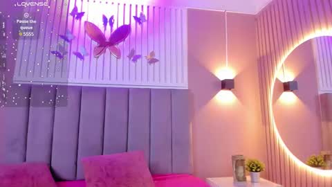 Cristal  online show from 01.21.25