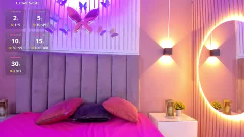 Cristal  online show from 02.15.25